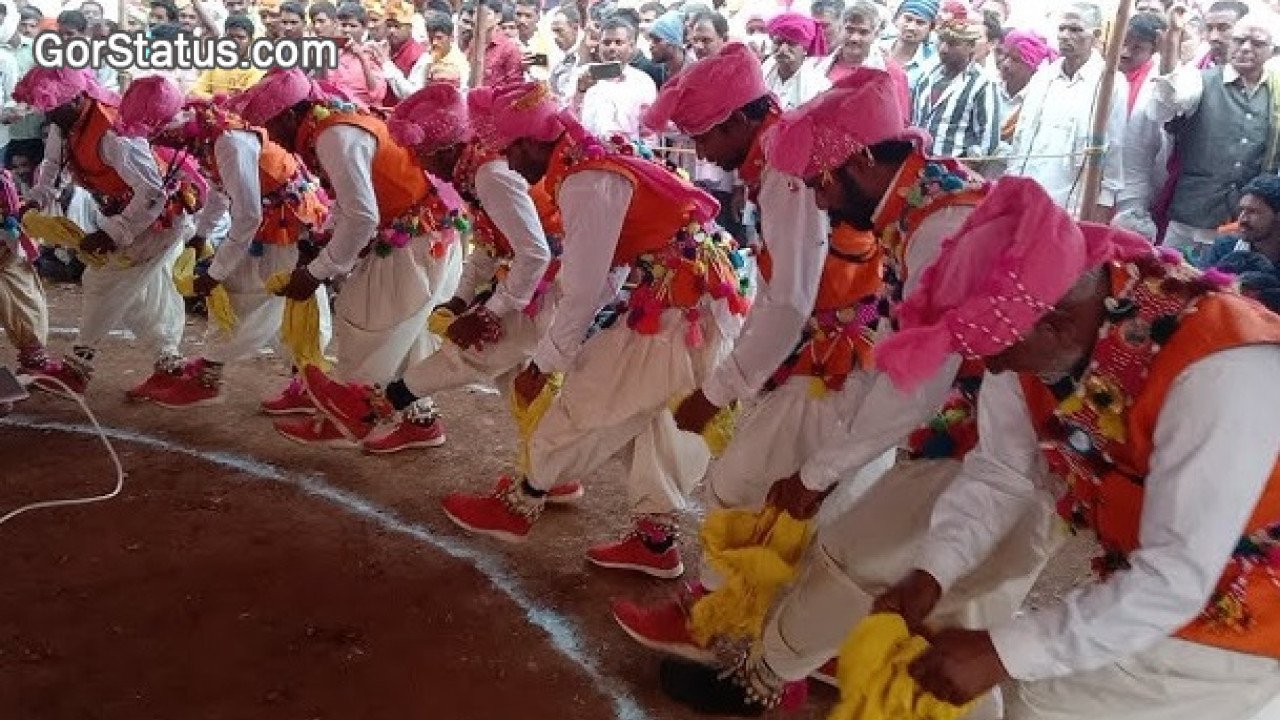 Banjara Lengi Status